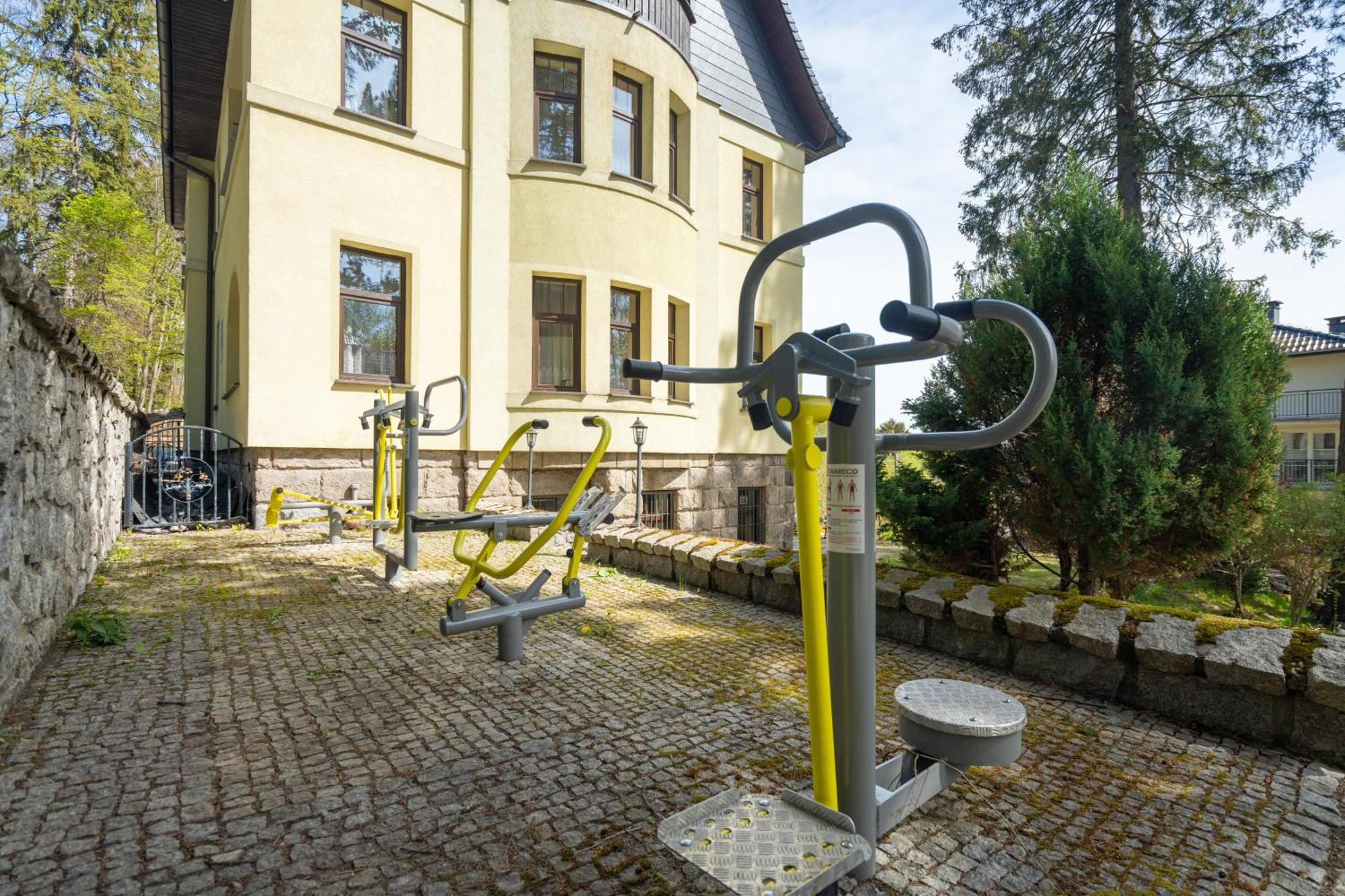 Willa Hanka Noclegi Ze Sniadaniami Sklářská Poruba Exteriér fotografie
